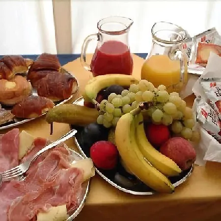 Lux 3* Modena