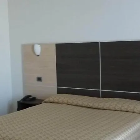 Lux Hotel