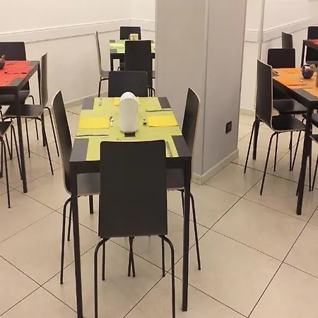 Hotell Lux Modena