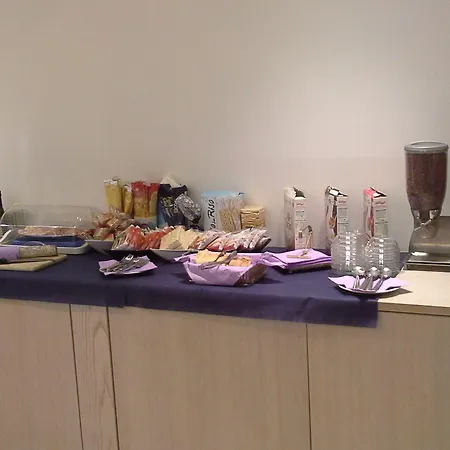 Hotell Lux 3*