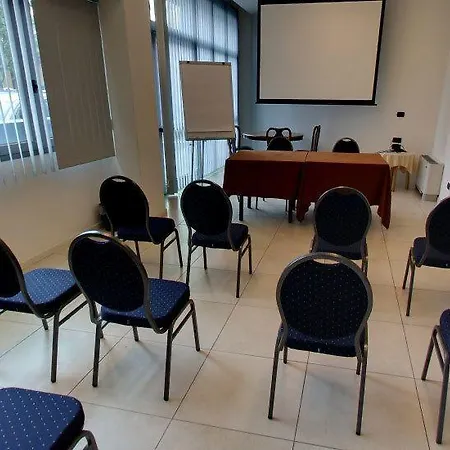 Lux Hotell Modena