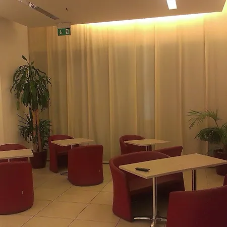 Hotel Lux 3*