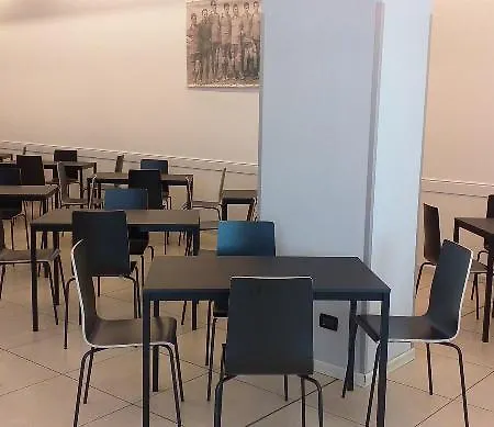 Lux Hotel 3*