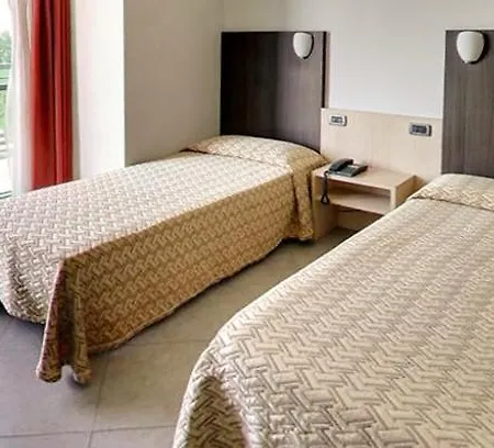 Lux Hotel Modena