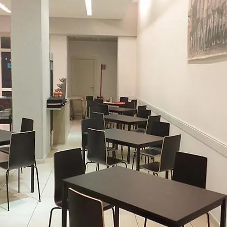 Lux 3* Modena