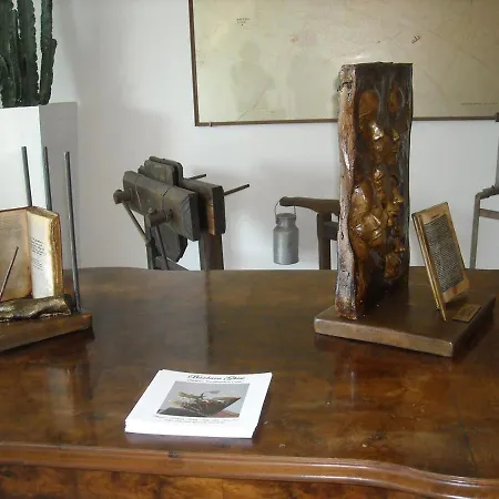 Lux ホテル モデナ